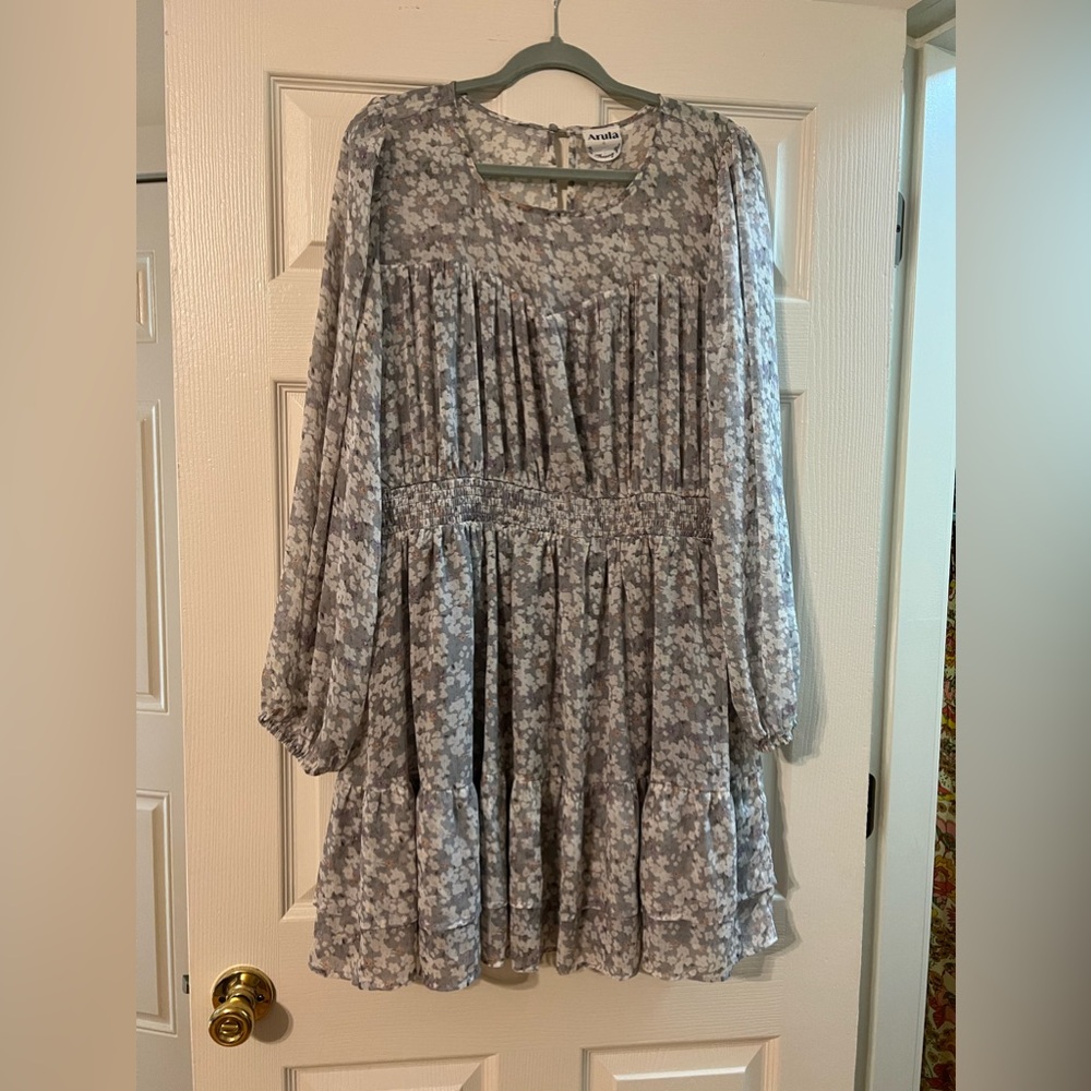 ARULA Blue Floral Long Sleeved Dress